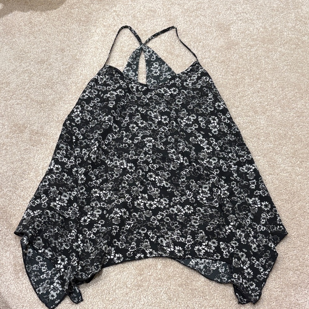 Hollister Black and White Floral Tank Top